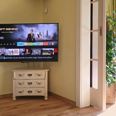 Ankommen Und Wohlfuehlen! 124 Qm In Altstadt-naehe Drezda