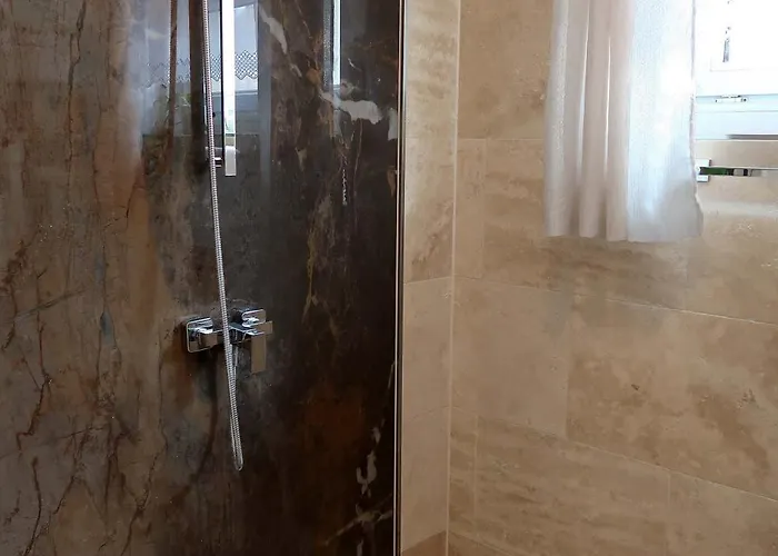 Ankommen Und Wohlfuehlen! 124 Qm In Altstadt-naehe Δρέσδη