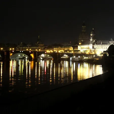 Appartement Ankommen Und Wohlfuehlen! 124 Qm In Altstadt-naehe *